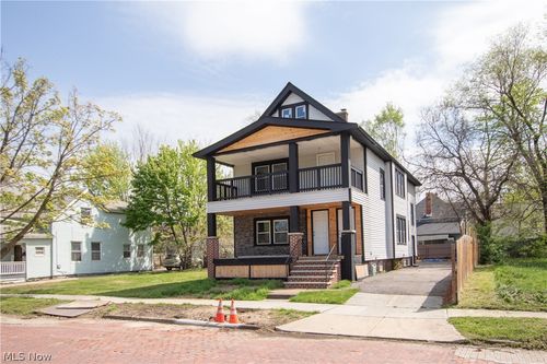 2983 E 59th St, Cleveland, OH, 44127-1215 | Card Image