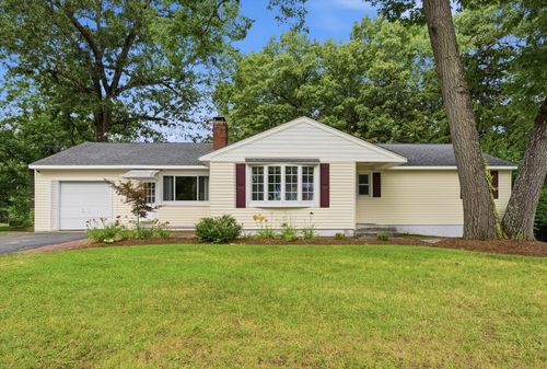 28 Intervale Rd, Springfield, MA, 01118-1832 | Card Image