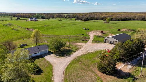 8240 State Highway A, Marshfield, MO, 65706-8586 | Card Image
