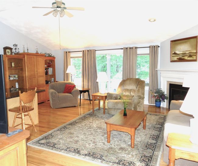 1 Trent Rd, House other with 3 bedrooms, 2 bathrooms and null parking in Hooksett NH | Image 19