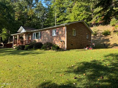 220 Friend Street, House other with 3 bedrooms, 1 bathrooms and null parking in Clintwood VA | Image 2