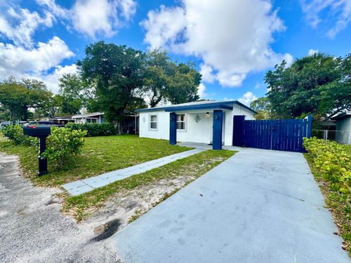 839 Nw 16th Ter, Fort Lauderdale, FL, 33311-6927 | Card Image