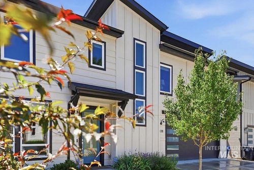 1639 W Cyrus St, Boise, ID, 83705-5503 | Card Image