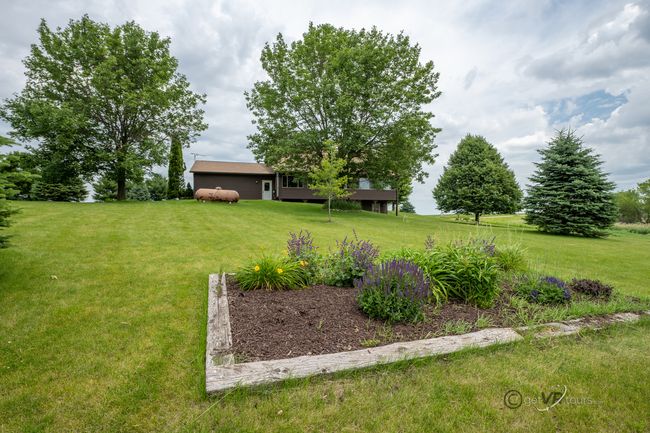 2361 W Florence Rd, House other with 3 bedrooms, 2 bathrooms and 4 parking in BAILEYVILLE IL | Image 40