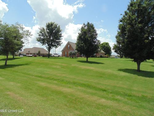 70 Tree Line Dr, Mount Pleasant, MS, 38635-6002 | Card Image