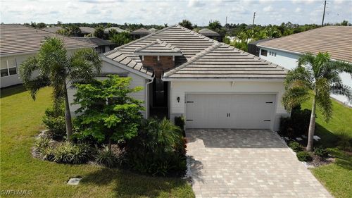 16504 Crescent Beach Way, BONITA SPRINGS, FL, 34135-9067 | Card Image