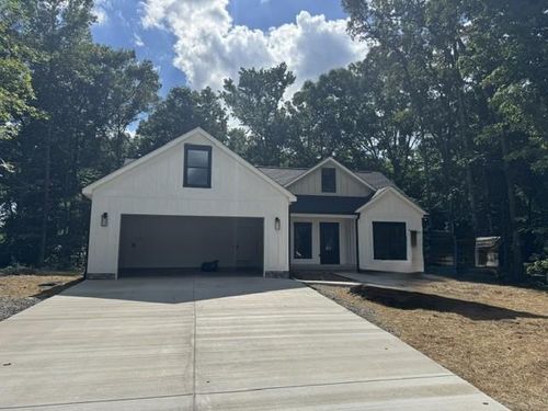 67 Westbrook Dr, Chatsworth, GA, 30705-8038 | Card Image