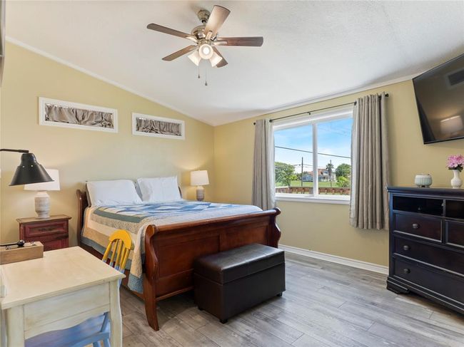 327 Bayshore Dr, House other with 3 bedrooms, 3 bathrooms and null parking in Palacios TX | Image 18