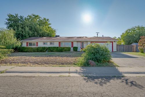 7504 Maldive St, Rio Linda, CA, 95673-1310 | Card Image