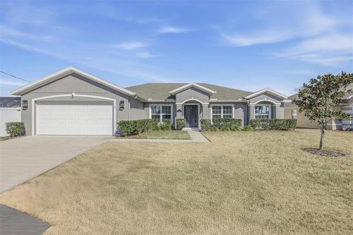 8 Creek Ct, Palm Coast, FL, 32137-8910 | Card Image