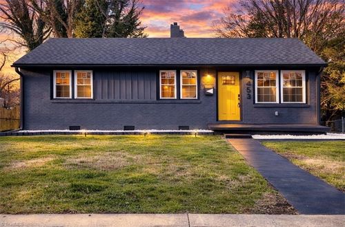 453 Bacon Street, Winston-Salem, NC, 27105 | Card Image