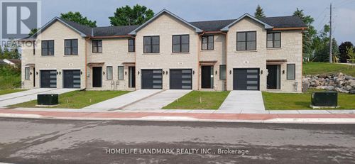 32 Regent Street, Trent Hills (Campbellford), ON, K0L1L0 | Card Image