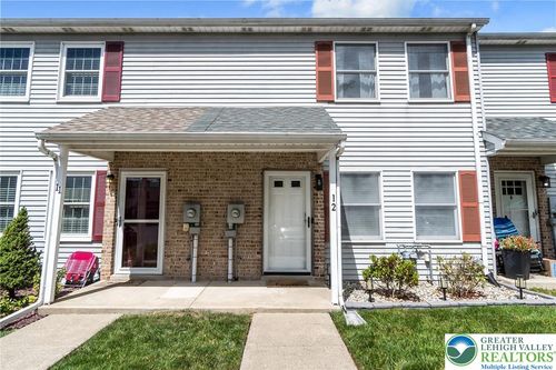 12 Fort Lee Ct, Forks Twp, PA, 18040-1043 | Card Image