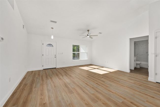 12974 Se 42 Nd Ct, House other with 3 bedrooms, 2 bathrooms and null parking in BELLEVIEW FL | Image 7