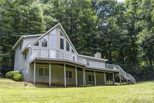 101 Friar Tuck Ln, Maggie Valley, NC, 28751-7644 | Card Image