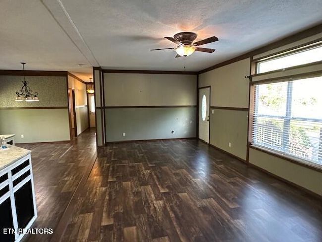 517 Collins Rd, House other with 3 bedrooms, 2 bathrooms and null parking in Jonesville VA | Image 17