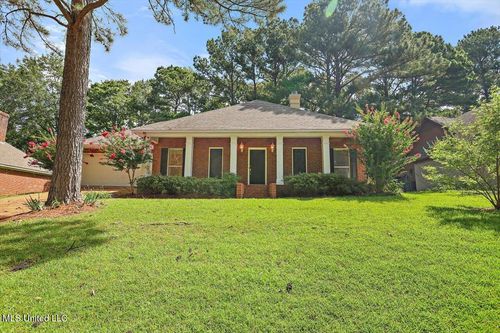 414 Violet Dr, Madison, MS, 39110-7835 | Card Image
