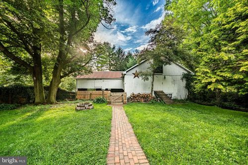 4870 Homeville Rd, COCHRANVILLE, PA, 19330-1602 | Card Image