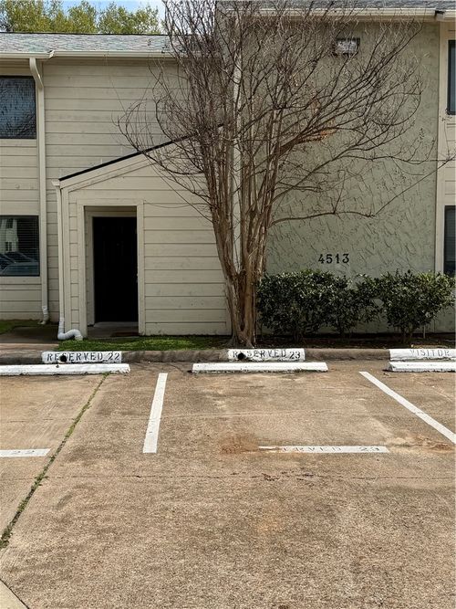 4-4513 Carter Creek Pkwy, Bryan, TX, 77802-4433 | Card Image