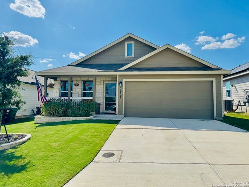 5827 Seaside Mnr, Converse, TX, 78109-2087 | Card Image