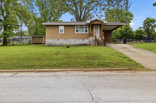 1417 Oakhill Dr, Cassville, MO, 65625-1031 | Card Image