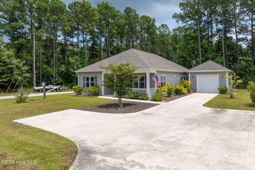 1306 Old Folkstone Rd, Sneads Ferry, NC, 28460-9155 | Card Image