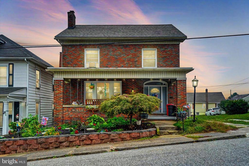 Lancaster St, Red Lion, PA 17356