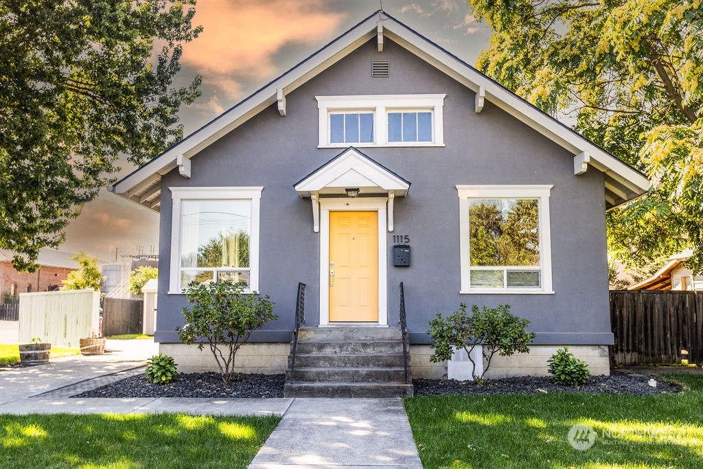 Pine St, Walla Walla, WA 99362