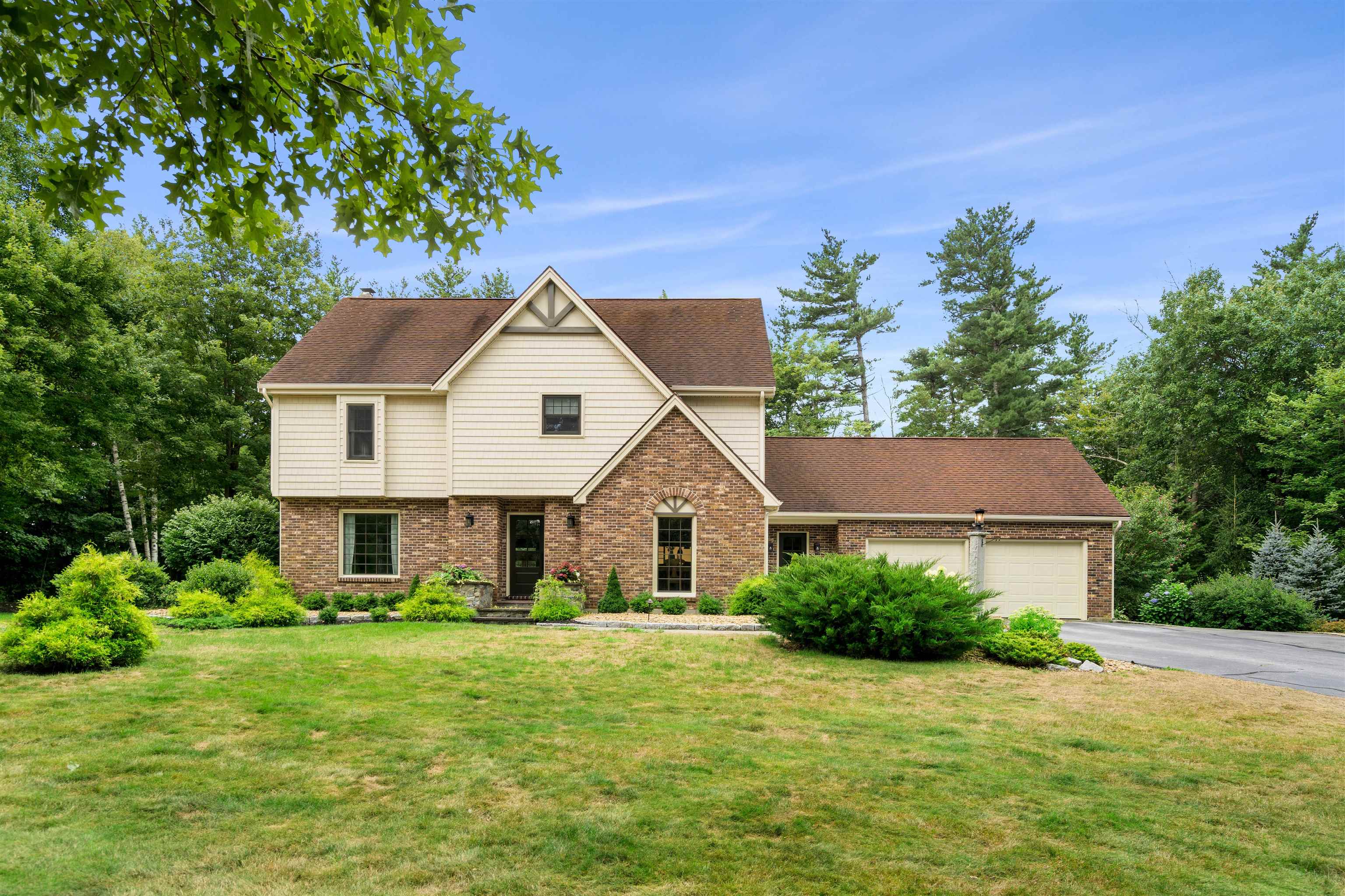 Westview Rd, Bedford, NH 03110