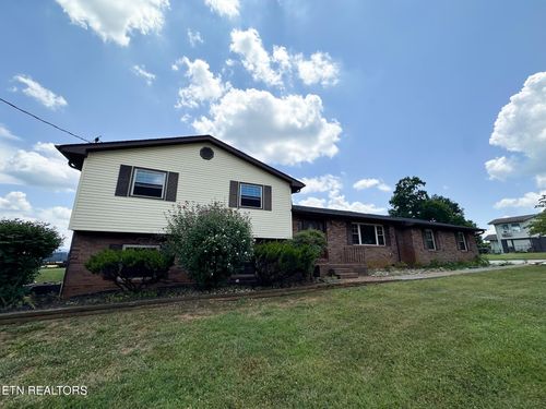 229 Cherokee Trl, Seymour, TN, 37865-5017 | Card Image