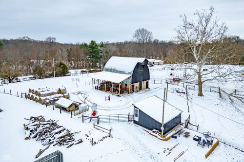 976 Vinegar Hill Rd, Bedford, IN, 47421-7908 | Card Image