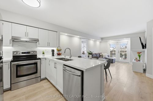 203-1460 Bishops Gate, Oakville, ON, L6M4N5 | Card Image