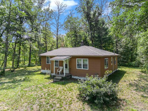 565 Rockford Rd, Idlewild, MI, 49642 | Card Image
