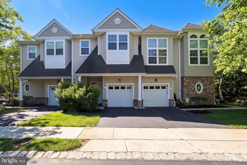 6 Ocean Breeze Ct, MANAHAWKIN, NJ, 08050-3347 | Card Image