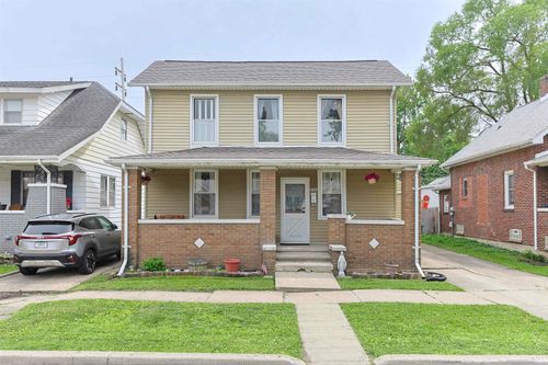 207 W 12th St, Mishawaka, IN, 46544-5230 | Card Image