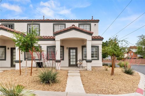 35-5330 E Charleston Blvd, Las Vegas, NV, 89142-1058 | Card Image