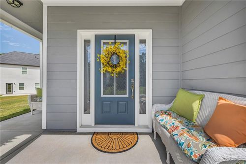 324 Quail Forest Cir, Toccoa, GA, 30577-1103 | Card Image