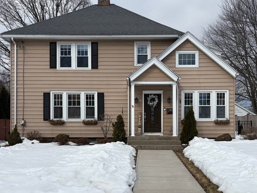 70 Reed St, Agawam, MA, 01001-1710 | Card Image