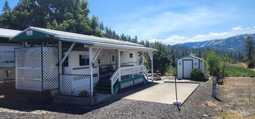 102 Chief Lawyer St, Kamiah, ID, 83536-6032 | Card Image