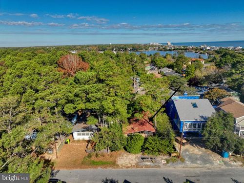 111 Jersey St, DEWEY BEACH, DE, 19971-3415 | Card Image