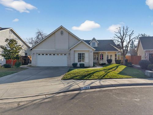 260 W Loyola Avenue, Clovis, CA, 93619 | Card Image