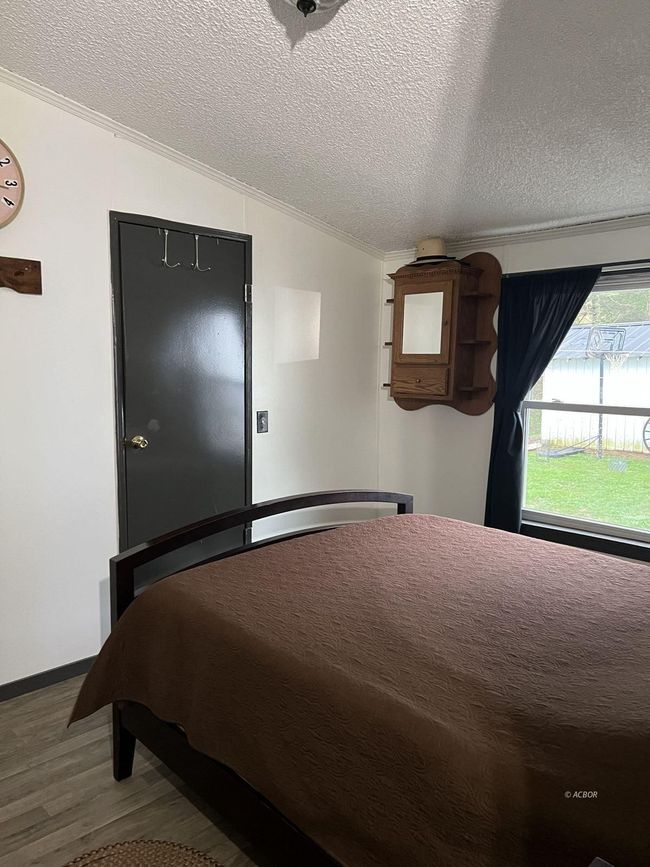 33695 State Route 683, House other with 5 bedrooms, 2 bathrooms and null parking in Mc Arthur OH | Image 11