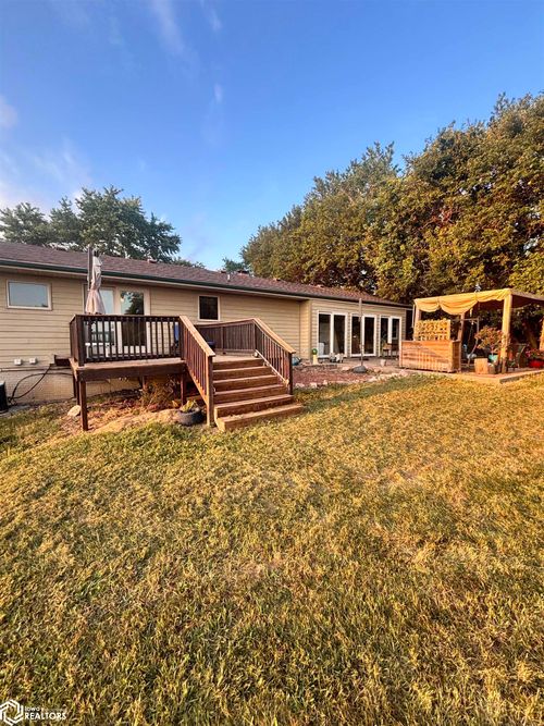 2120 263rd St, Oskaloosa, IA, 52577-9577 | Card Image