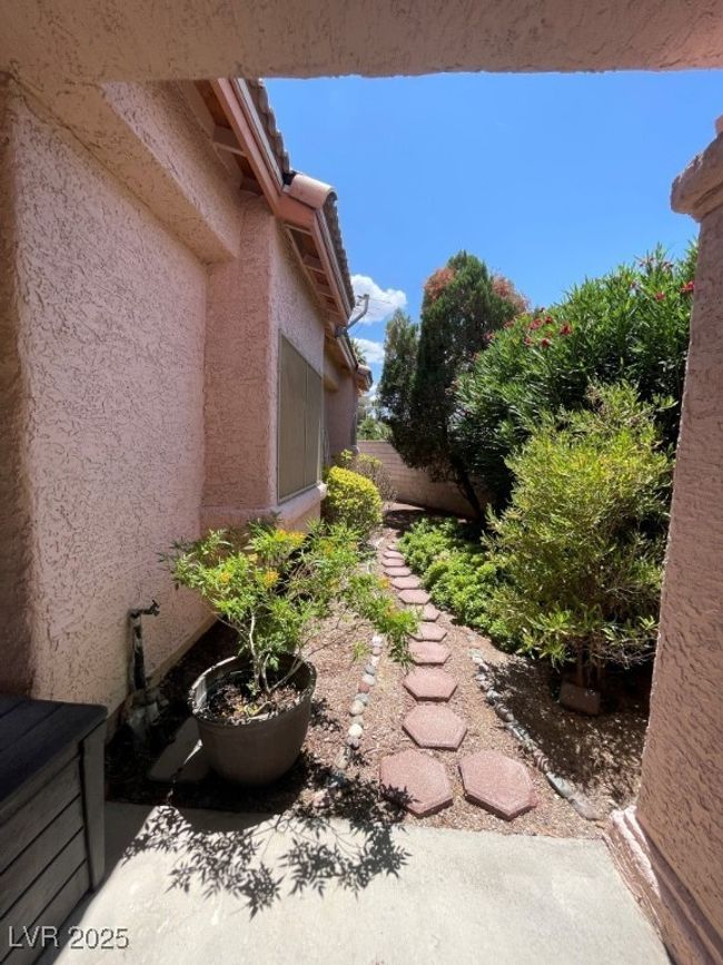 View of yard | Image 31