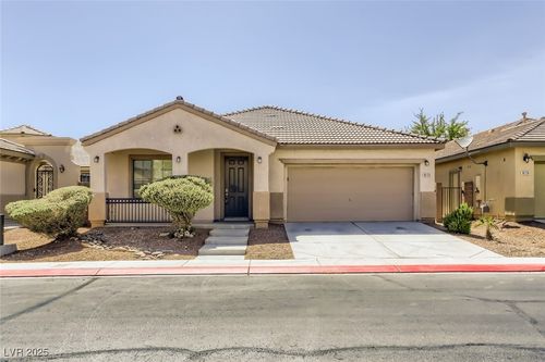 8125 Chimney Bluffs St, North Las Vegas, NV, 89085-4402 | Card Image