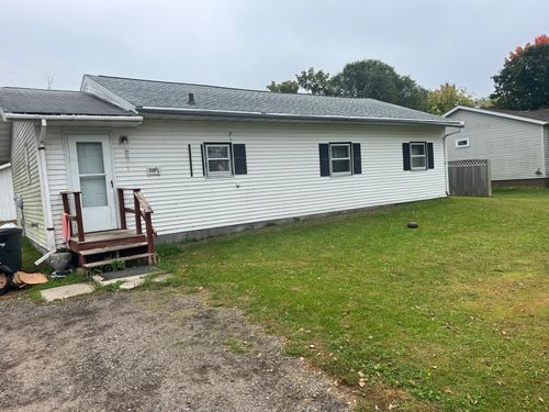 715 Holden Ave, Henning, MN, 56551-4115 | Card Image