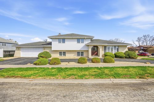 20152 Juniper Ave, Lynwood, IL, 60411-6807 | Card Image
