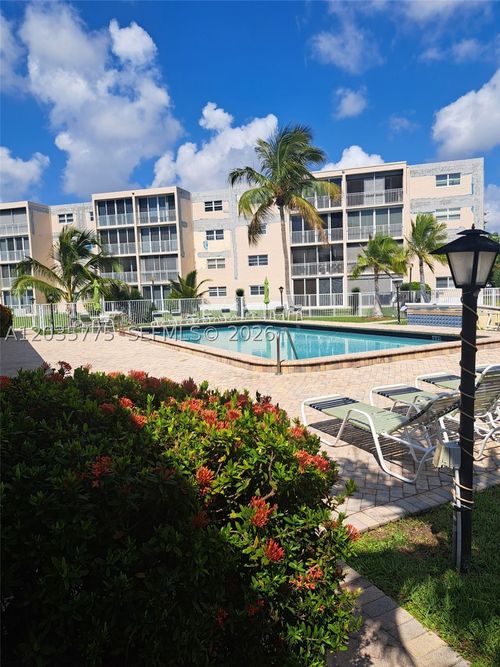304-1024 Se 3rd Ave, Dania Beach, FL, 33004-5210 | Card Image