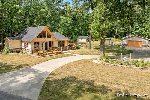 13788 S Star Lake Dr, Baldwin, MI, 49304-8242 | Card Image