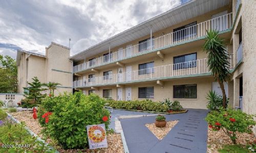 207-633 S Palmetto Avenue, Daytona Beach, FL, 32114 | Card Image
